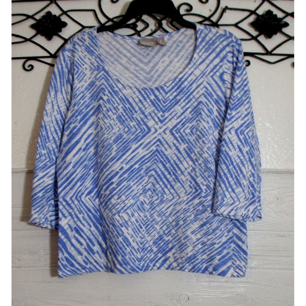 Chico's Women's Knit Top Size 2 US L Blue Geometric 3/4 Sleeve Scoop Neck